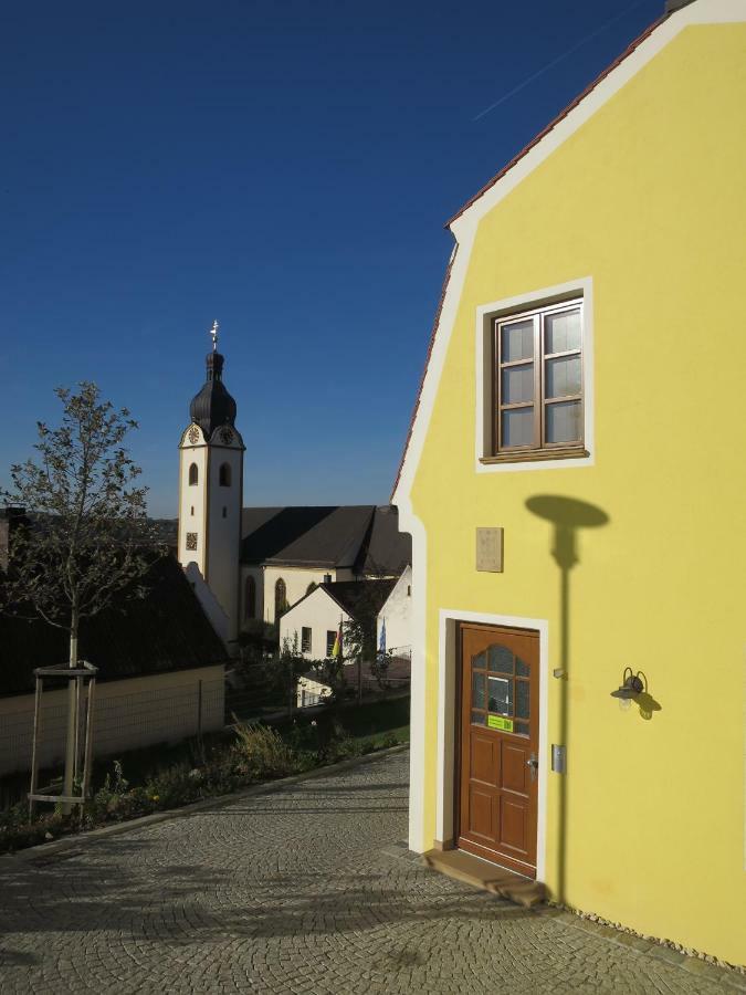 Ferienwohnung Am Blasturm Швандорф Экстерьер фото
